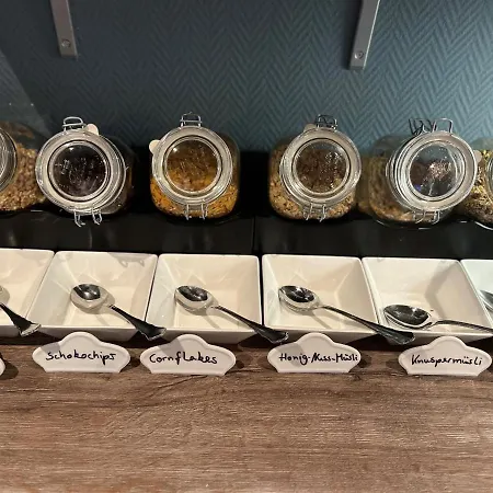 فندق Parkhotel By Hackmann 4*