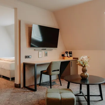 Hotel Parkhotel By Hackmann 4*