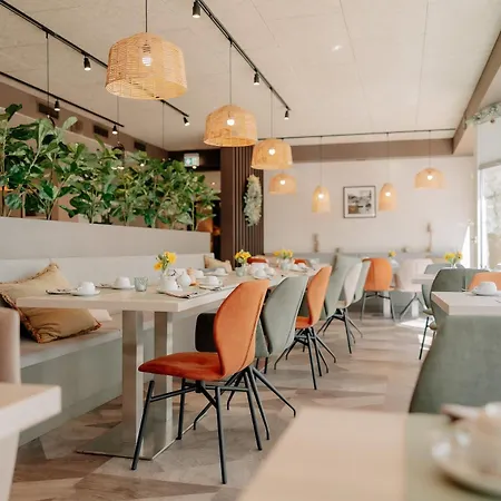 Parkhotel By Hackmann Hotel 4*